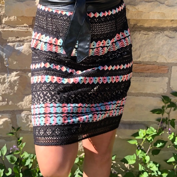 Dress Small - Picture 3 of 5